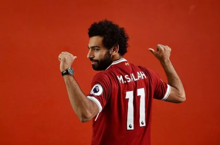 Mohamed Salah extiende su racha goleadora en la Premier League: 10 partidos consecutivos con participación en goles